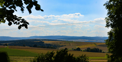 Fernblick vom Friedhof Oberwallmenach