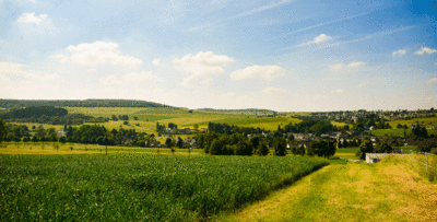 Blick auf Strüth und Kloster Schönau